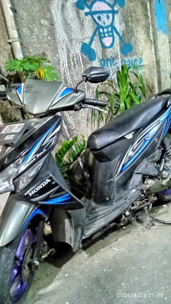 Honda vario karbu 110 mesin garing ss lengkap pajak hidup