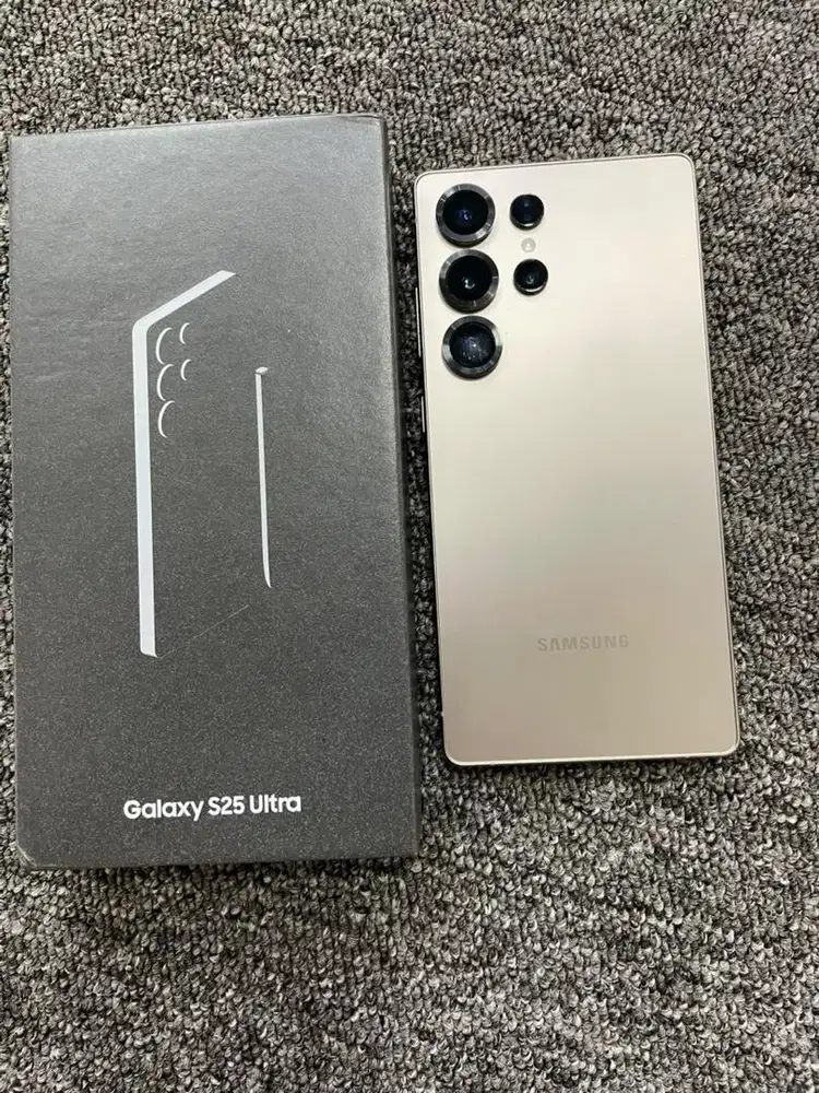 Samsung S25 ultra 12/512 super mulus garansi mei 2026