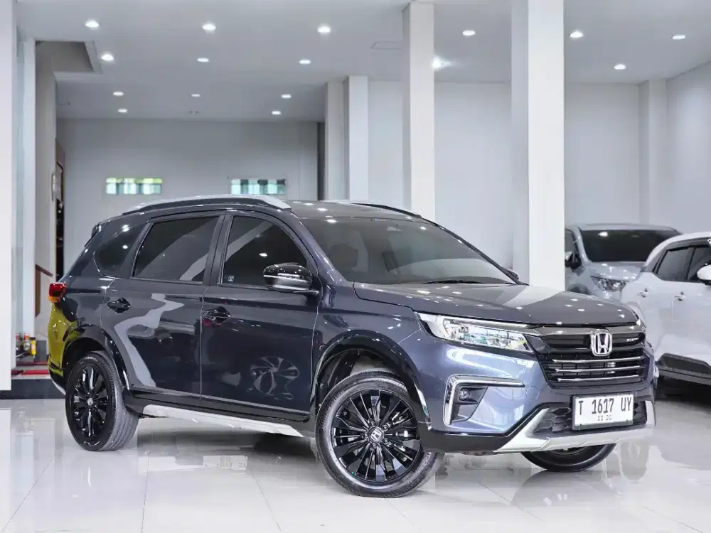 Km 1rb BRV N7X Prestige Sensing 2025 At(Matic) Plat T Tgn 1 2024 BR V