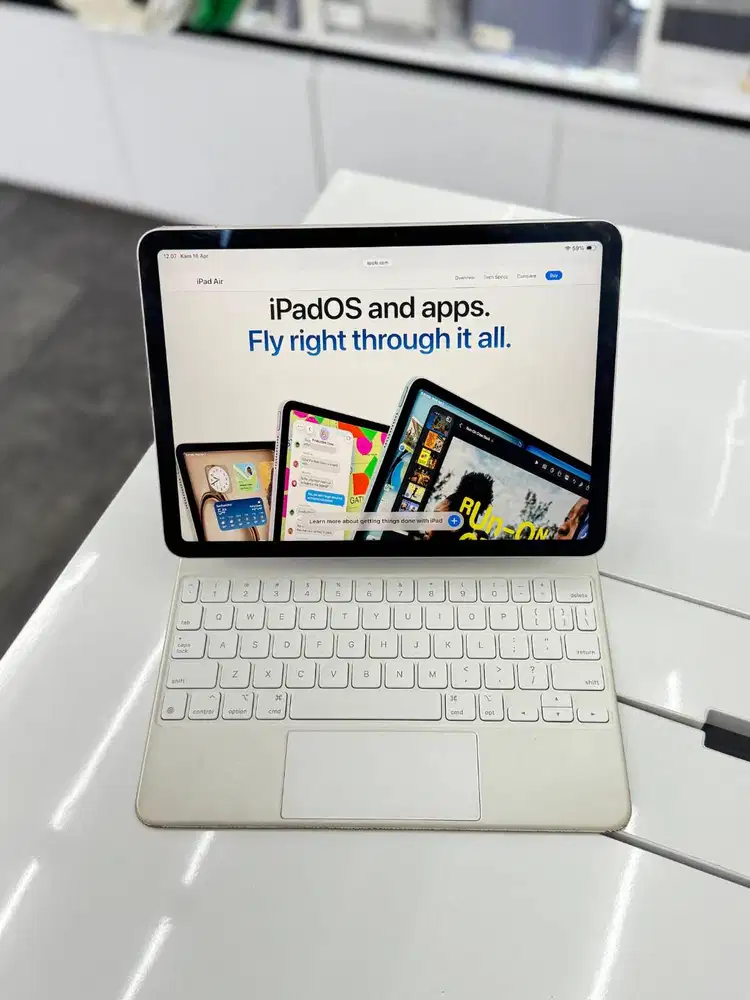 iPad Air M2 Storage 256GB