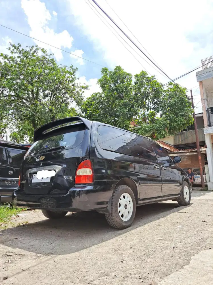 Kia Carnival 2000 Bensin