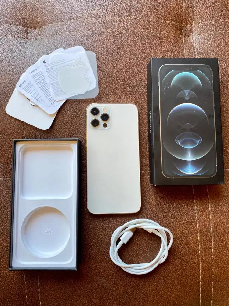 iPhone 12 Pro 138GB Silver iBox