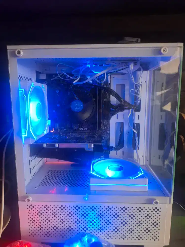 Komputer Lengkap Siap Pakai