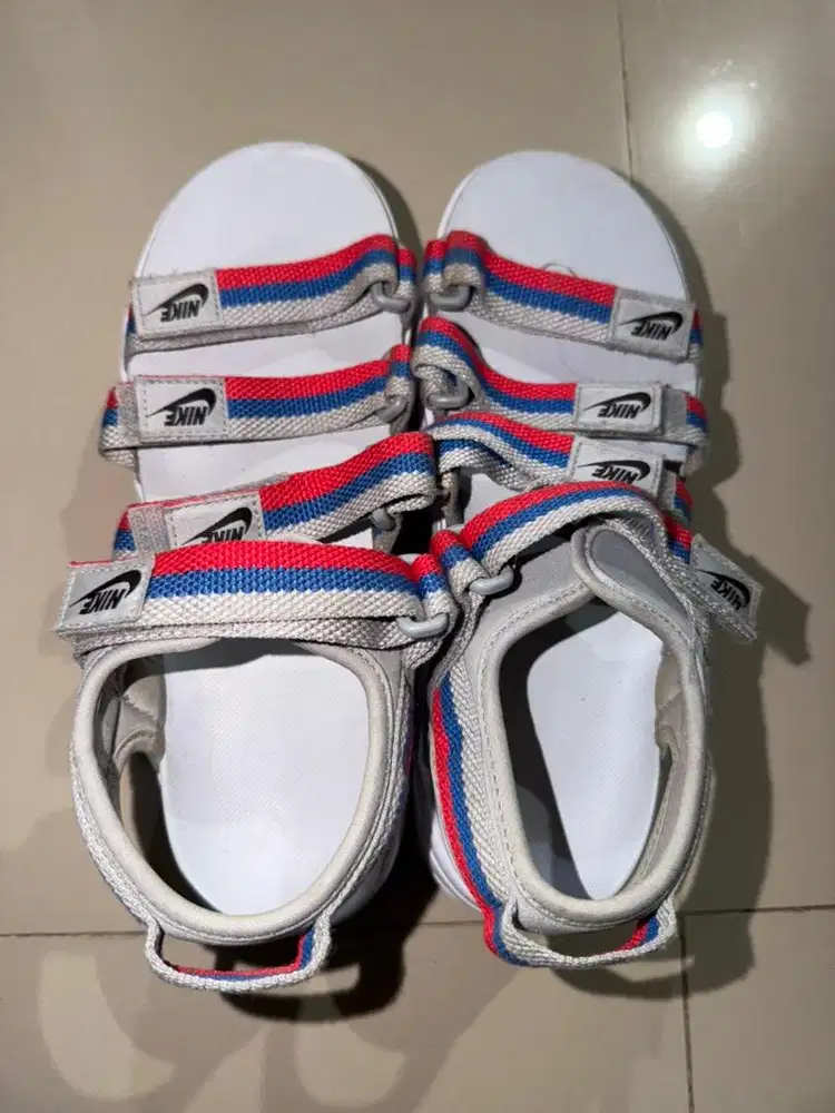 Sendal Nike Preloved