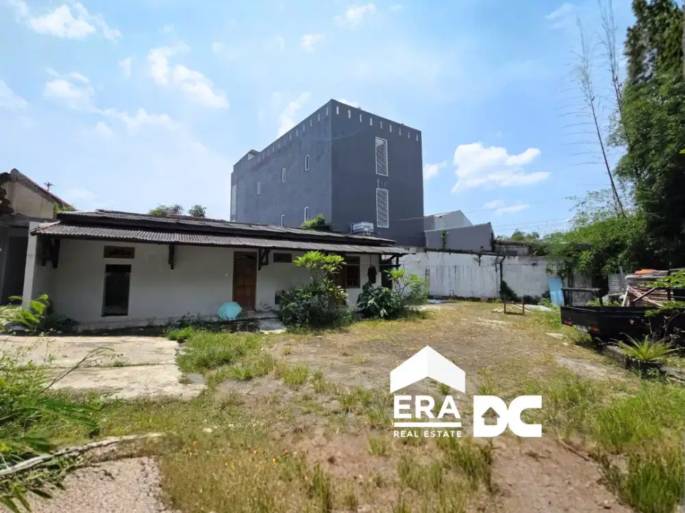 SEWA Rumah Murah Halaman Luas Dekat Kampus Unimus di Sambiroto Tembalang Semarang