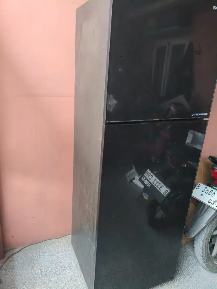 Kulkas  sharp j-tech inverter