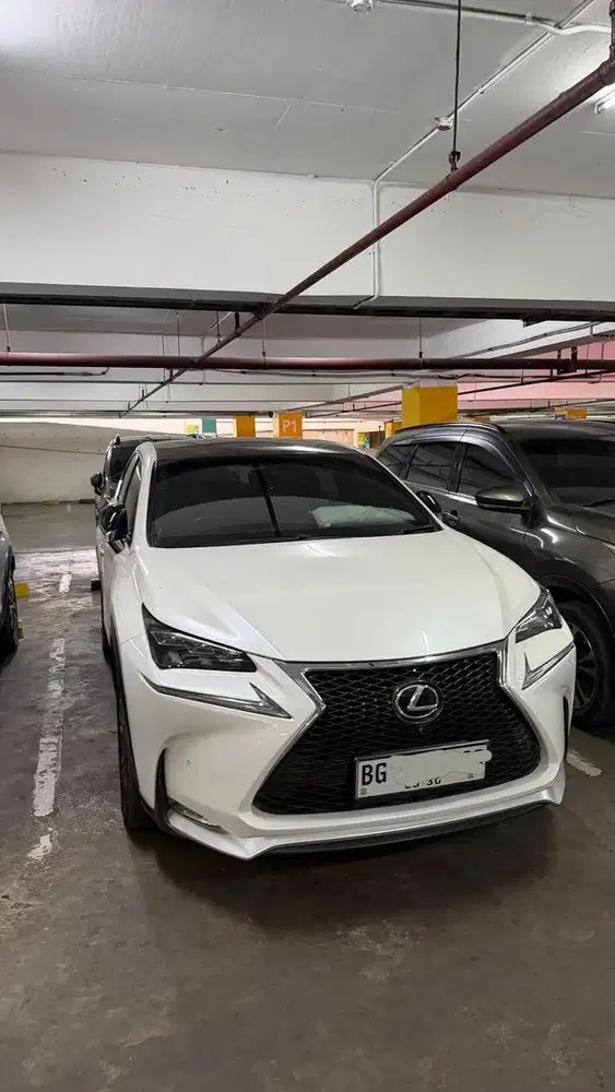 LEXUS NX200t 2015