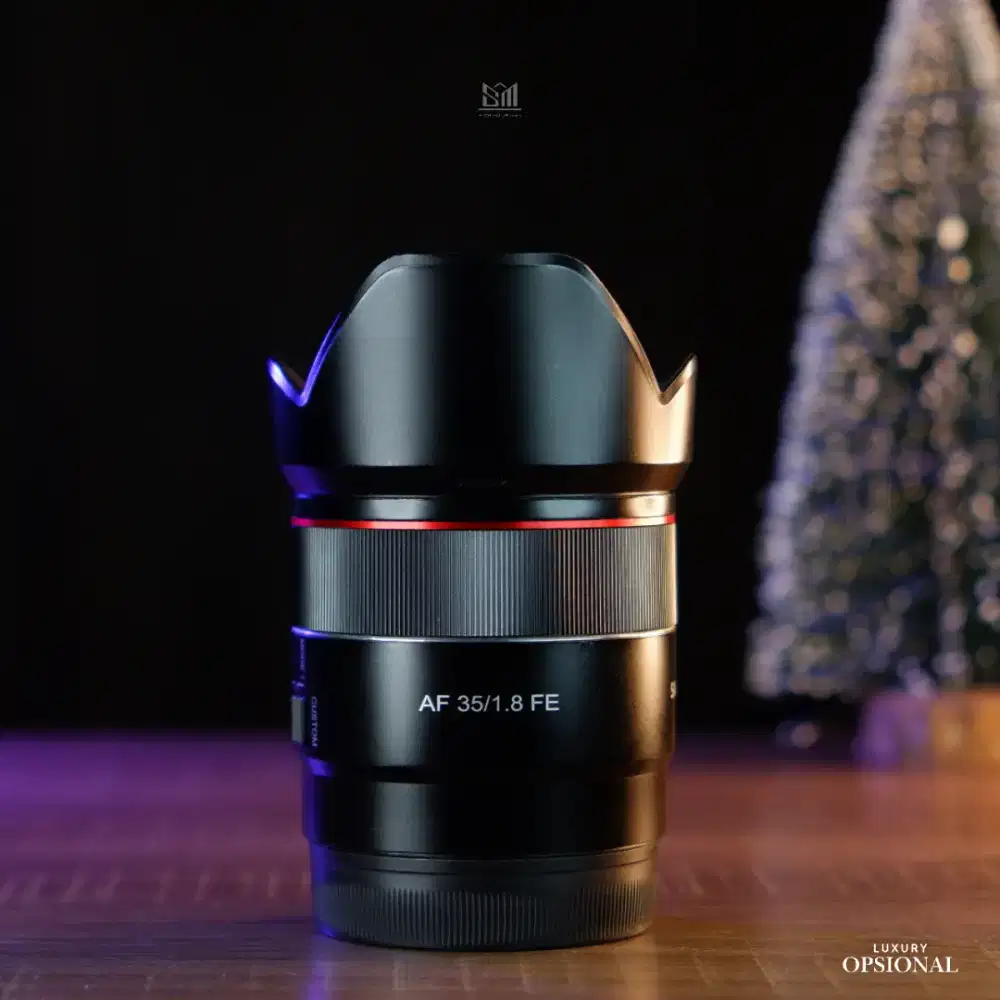 Lebih Murmer | LENSA SONY FE 35MM F1.8 SAMYANG 35MM F1.8