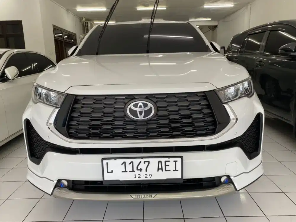 Toyota Innova Zenix V Hybrid Modelista AT 2024 DP Minim 50juta