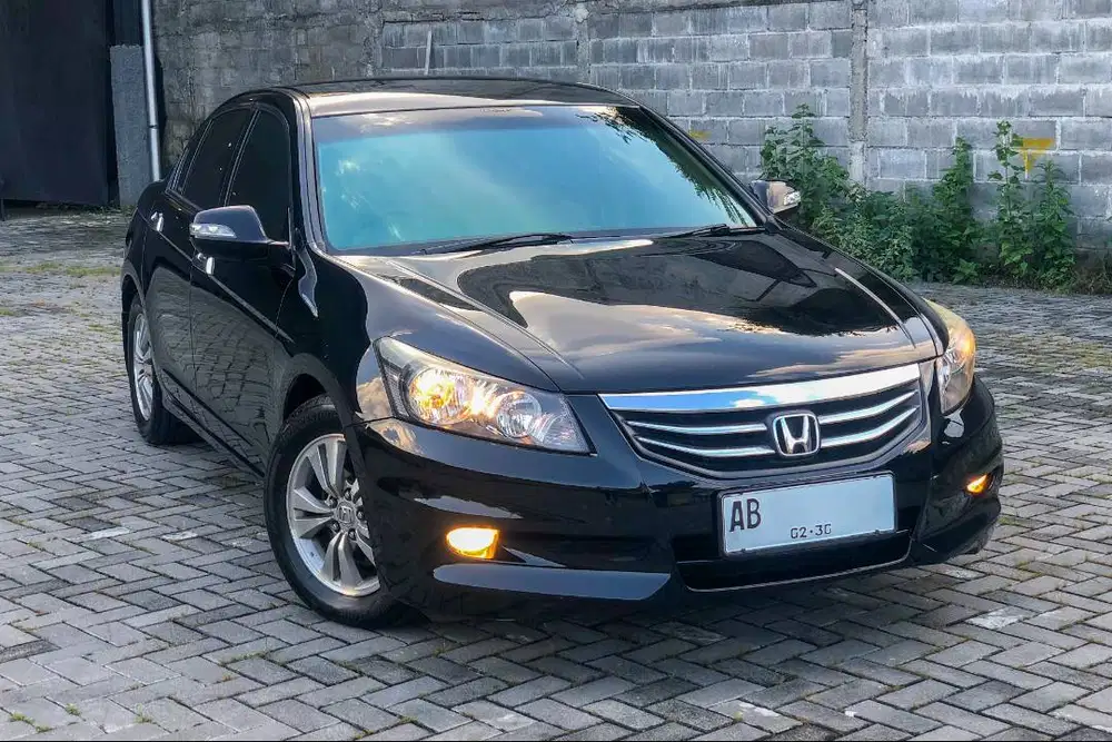[KM 75RB ONLY!] HONDA ACCORD 2.4 VTi A/T 2012 (BLACK)