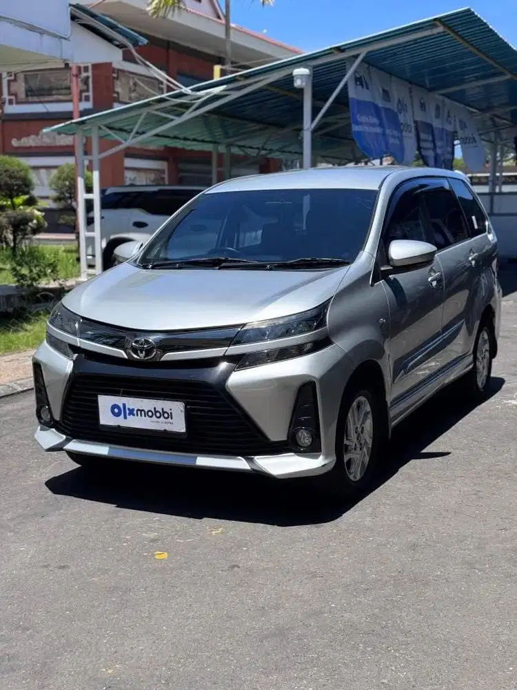 Like New - Toyota Avanza 1.3 Veloz Bensin AT 2021 Silver