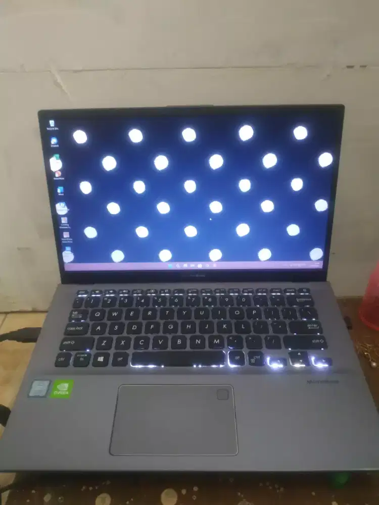 Asus Vivobook 14 i5 8265u MX250 8Gb