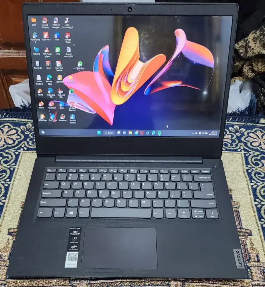 Lenovo Ideapad Slim 3