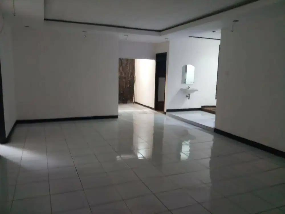 Rumah Turangga Pusat Kota Bandung Bersih Terawat Siap Huni