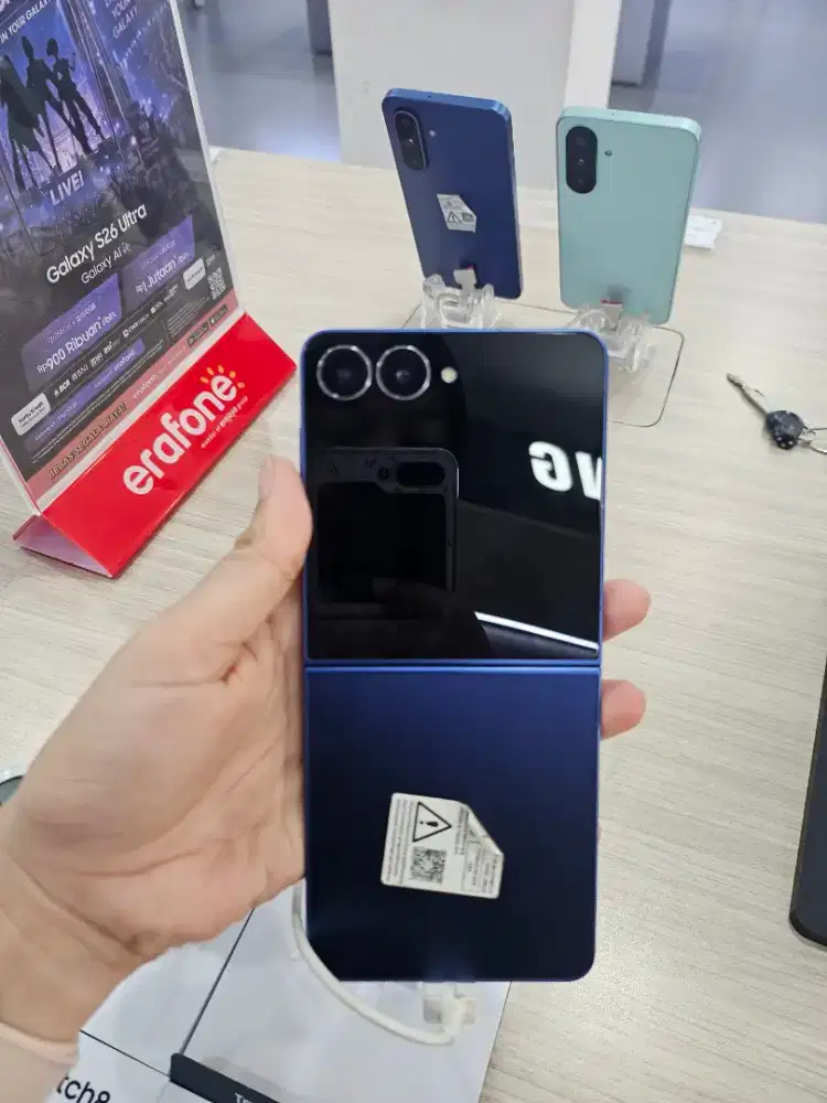 SAMSUNG GALAXY Z FLIP 7 12/256