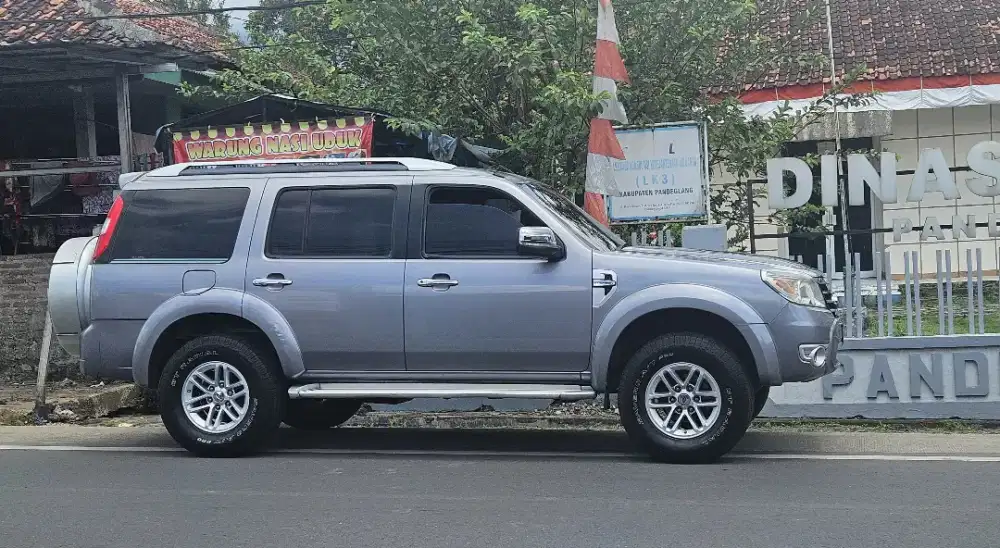 Jual mobil everest 2,5xlt thn 2009