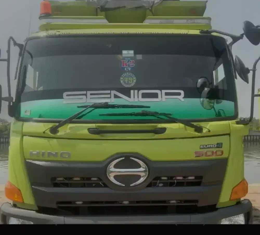 Hino 6x4 Dumptruck FM280JD 2025/2024 seperti baru