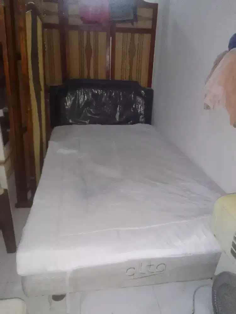 Jual murah springbed multibed 120x200, nego