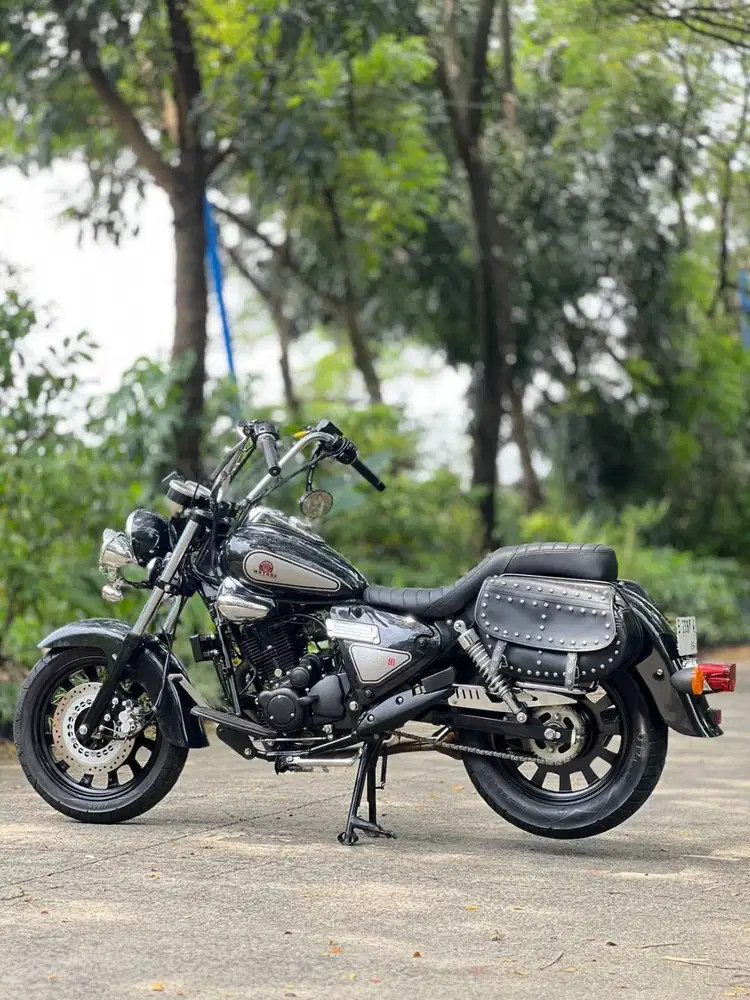 BENELLI MOTOBI 200 EFI 2024 HITAM KM 4K PAJAK PANJANG SIAP TOURING