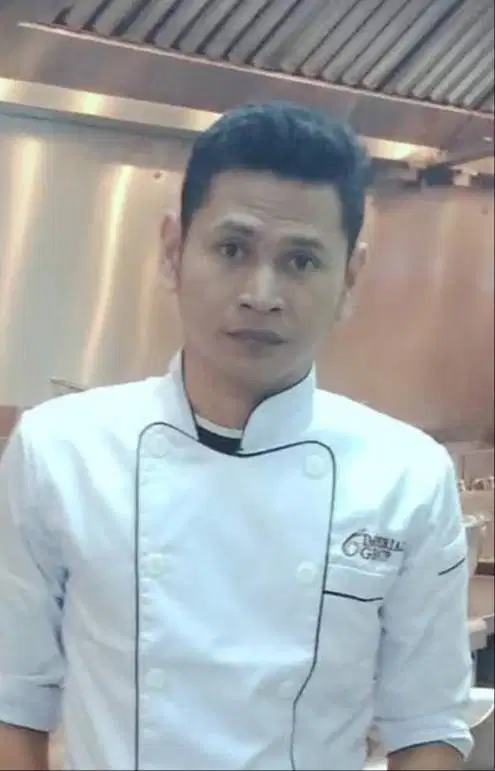 Mencari pekerjaan bagian dimsum