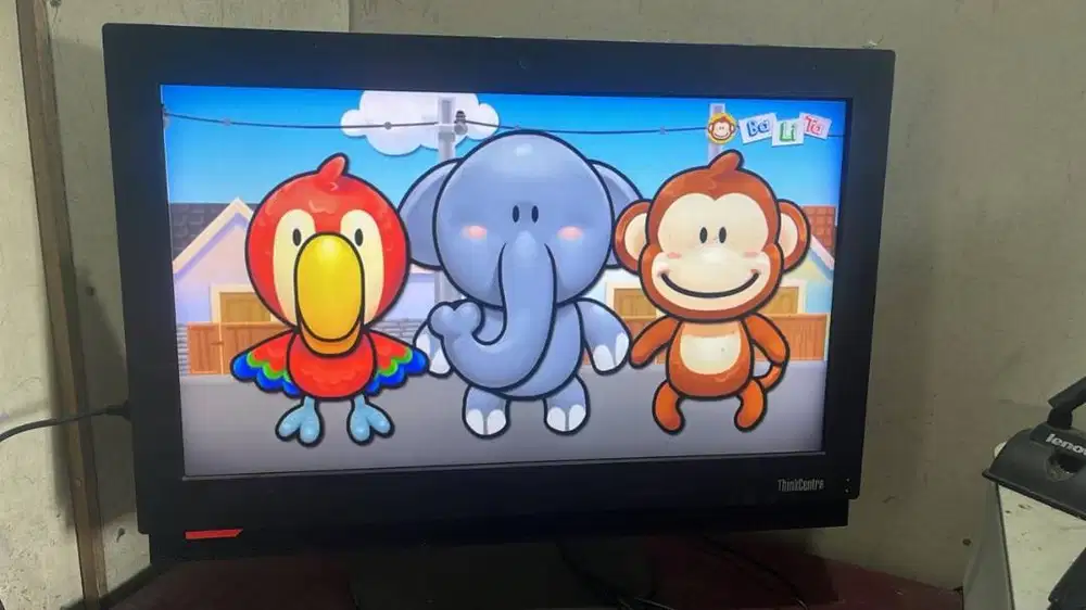 PC AiO THINKCENTRE M700Z Core I5-6400T RAM 8GB (DDR4)/HDD 1TB + 500GB