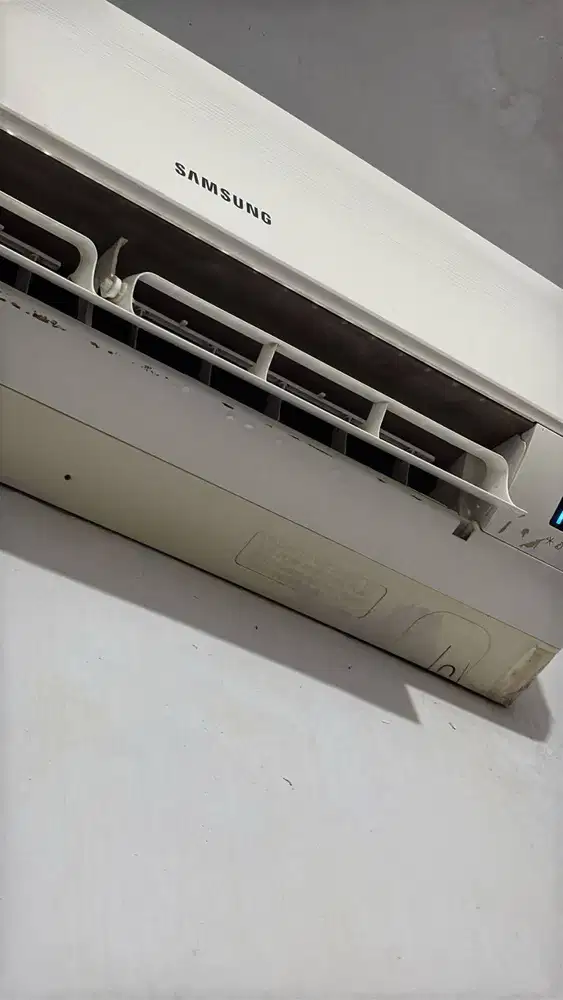 Cuci AC, Servis AC, Bongkar Pasang AC