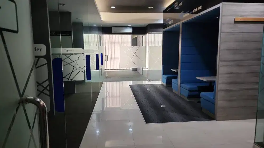 Ruang Usaha 3 Lantai BKR Bandung Cocok untuk kantor/klinik/resto/gym