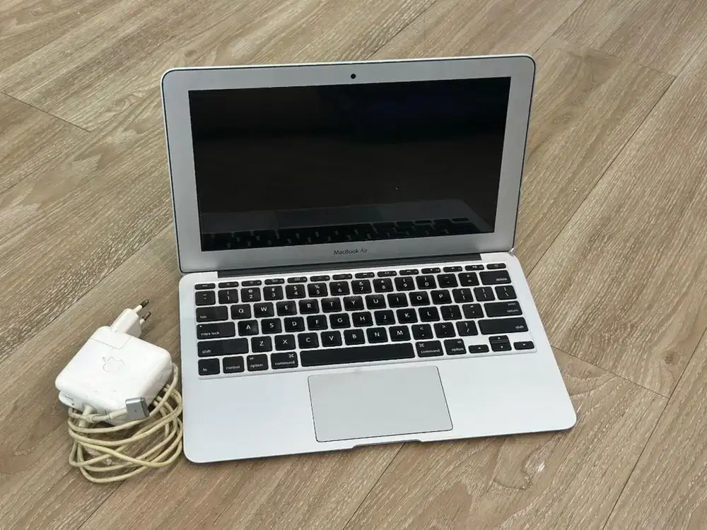 MACBOOK AIR 2014 11inch