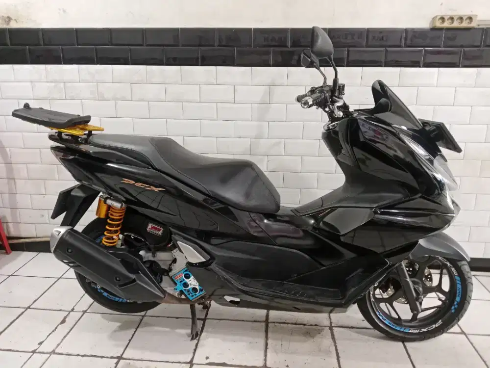 Honda pcx abs tahun 2022 tinggal gas