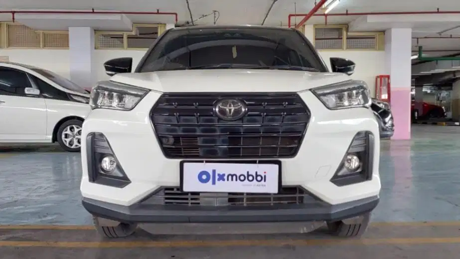 TDP 10JT, Daihatsu Rocky 1.0 R ASA Bensin-AT Putih 2021