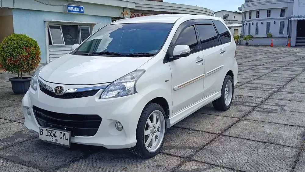 Toyota Avanza 2013 Bensin
