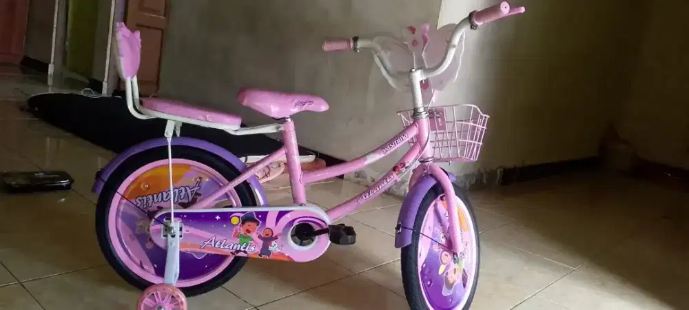 Sepeda anak perempuan