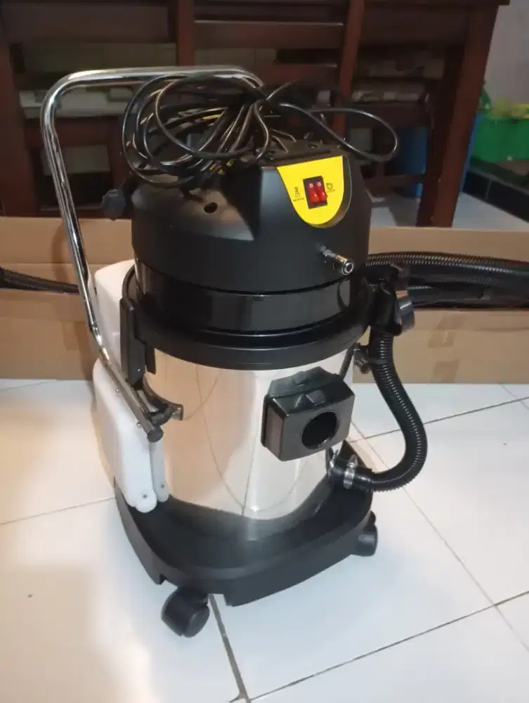 VACUM EXTRACTOR 30 LITER