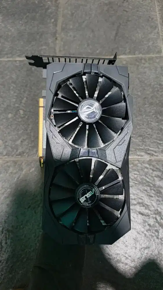 ASUS ROG Strix GeForce GTX 1650 OC 4GB GDDR5