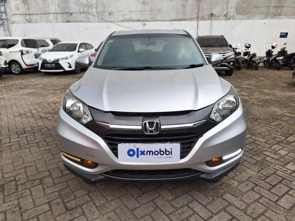 DP MURAH Honda HR-V 1.5 E Bensin-AT 2015 Abu CUBTB