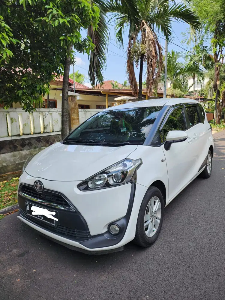 Toyota Sienta 2016 Bensin