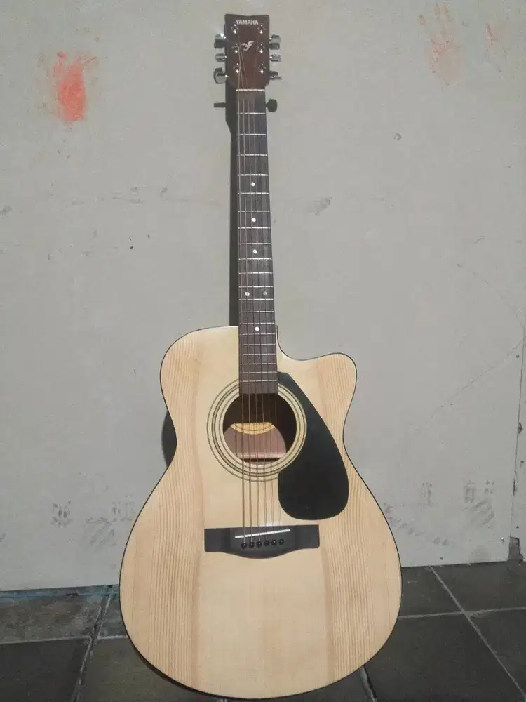 Yamaha fs100c original 100%
