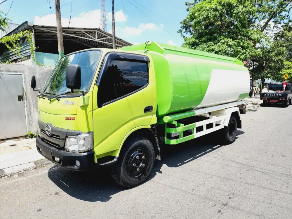 Dutro Tangki 8000 Liter 136 HDXpower 2023 Super Istimewa Tidak Kecewa