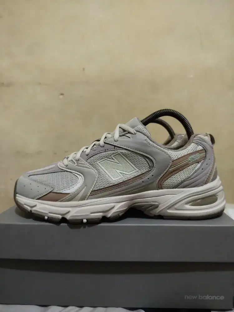 New Balance 530 BEIGE