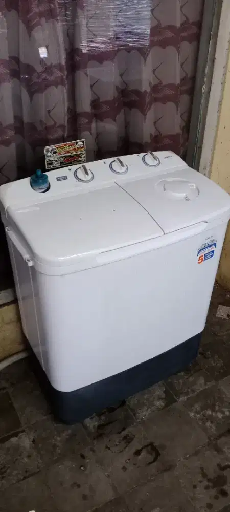 Dijual mesin cuci sanken 8 kilo normal lokasi jak-sel lenteng