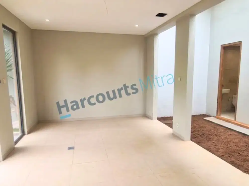 JUAL CEPAT, RUMAH HOEK 3 LANTAI, LT 140 M2, NUANSA BALI, CINERE ESTATE, DEPOK
