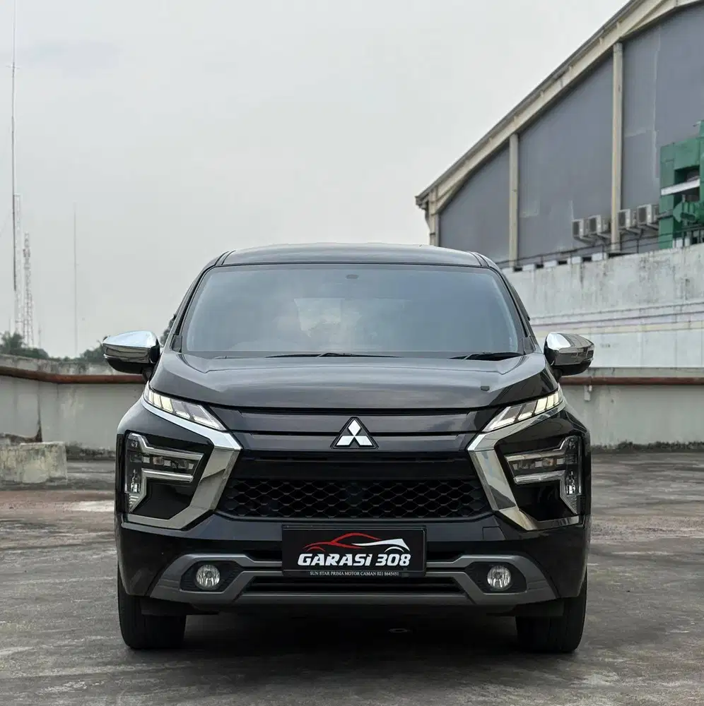 Mitsubishi New Xpander Ultimate 1.5 AT Tahun 2022 pakai 2023 Hitam