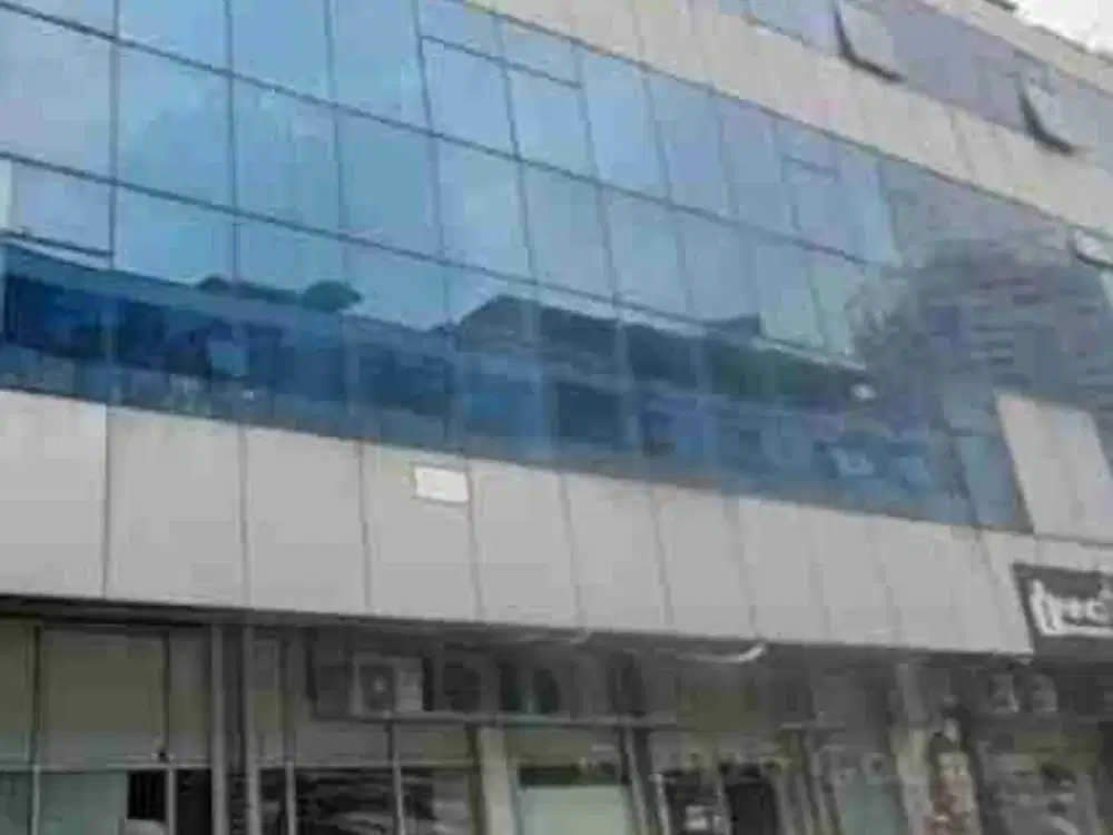 Disewakan ruko dekat MOI