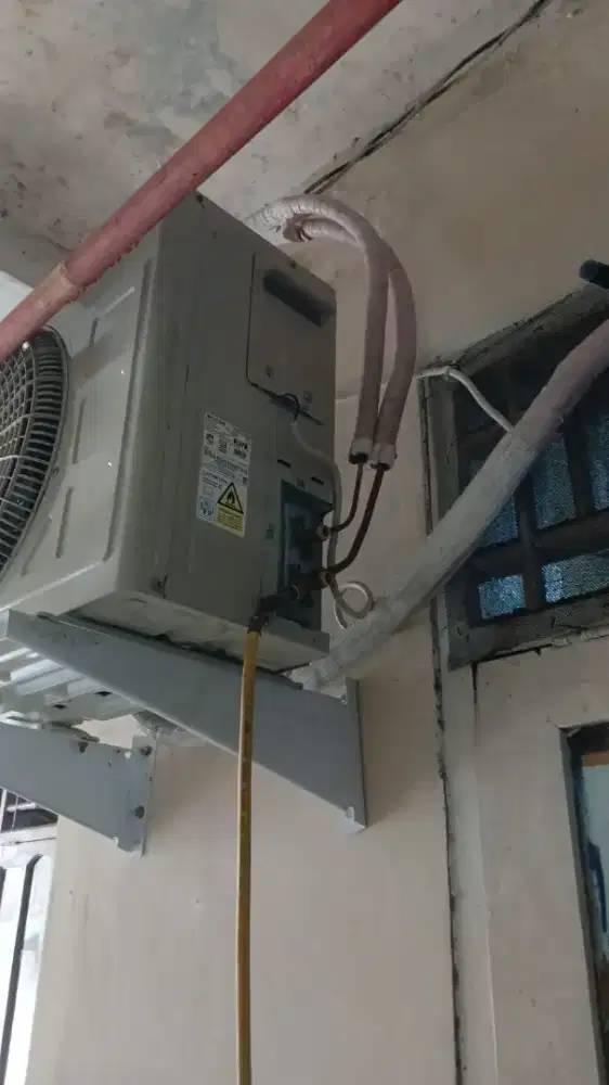 di butuhkan helper atau asisten