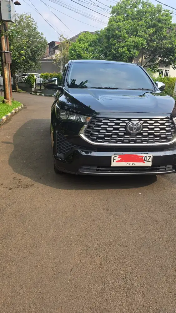 Toyota Kijang Innova 2023 Bensin