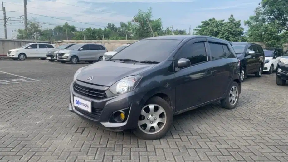 DP MURAH - Daihatsu Ayla 1.0 M Bensin AT 2020 Abu