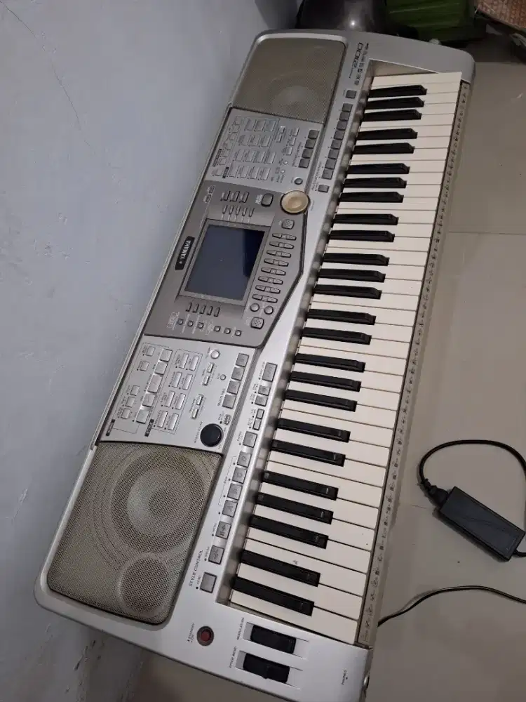 Keyboard yamaha psr 2100
