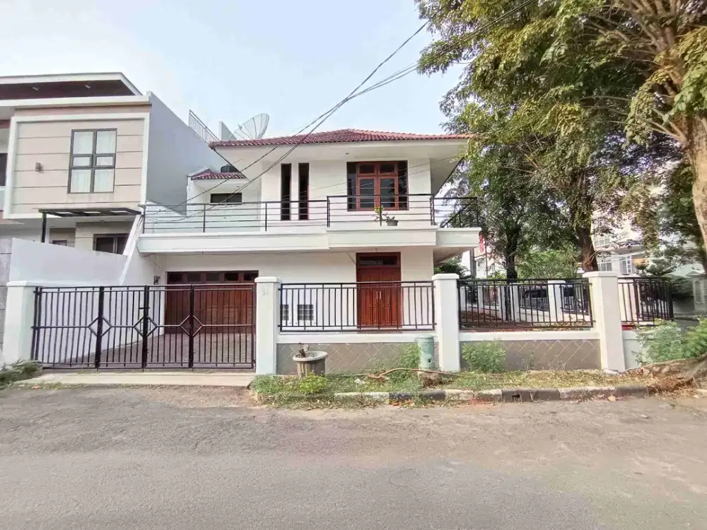 Rumah Bagus 2 Lantai Baru Renovasi Gading Kirana