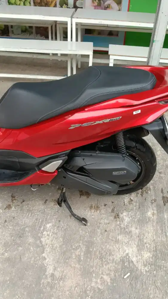 Honda pcx 160 2024 tangan pertama