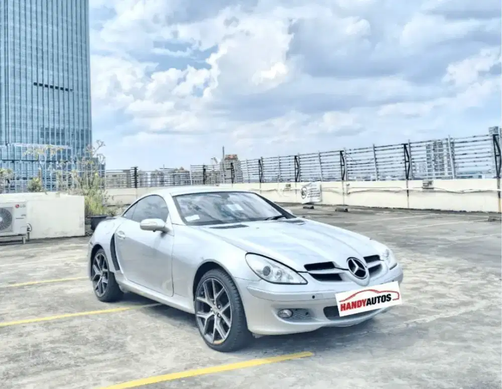 Mercedes Benz SLK200 Cabriolet Tahun 2004 Automatic Abu-abu Metalik